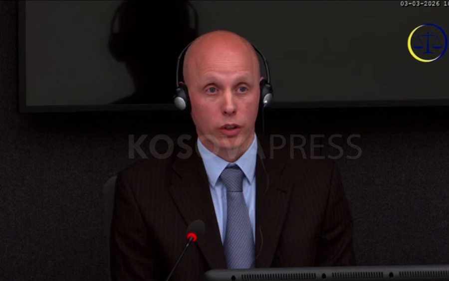 The testimony of the forensic expert is being conducted partially in a private session