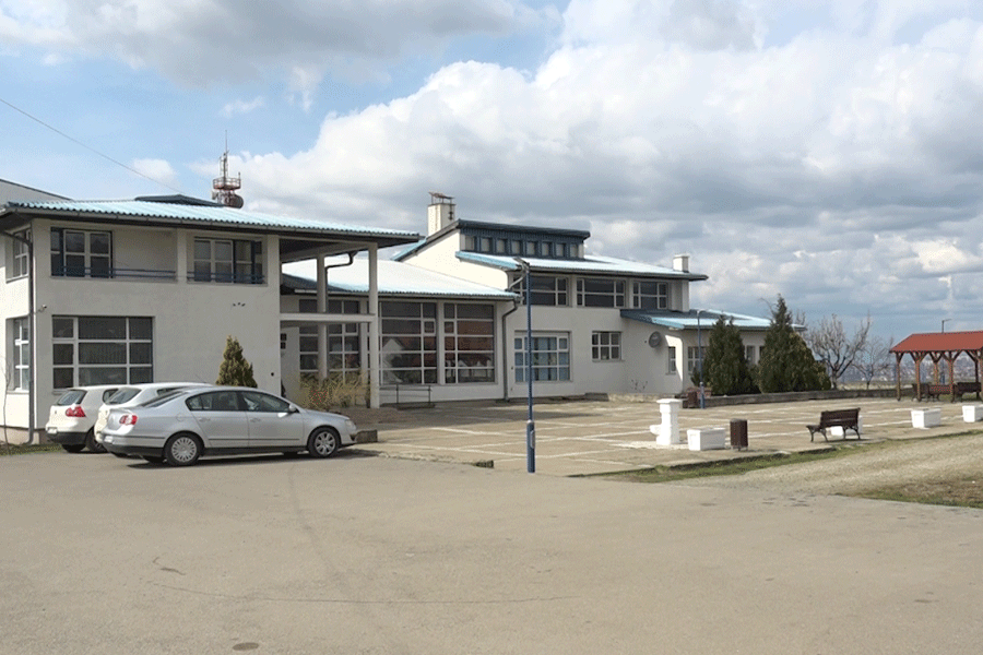 Government provided a house to a Serbian family in Gracanica, 8-year-old remains out of school