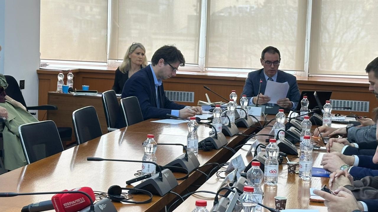 Kosovo Budget Committee approves financial sector loan agreement; PDK votes against it