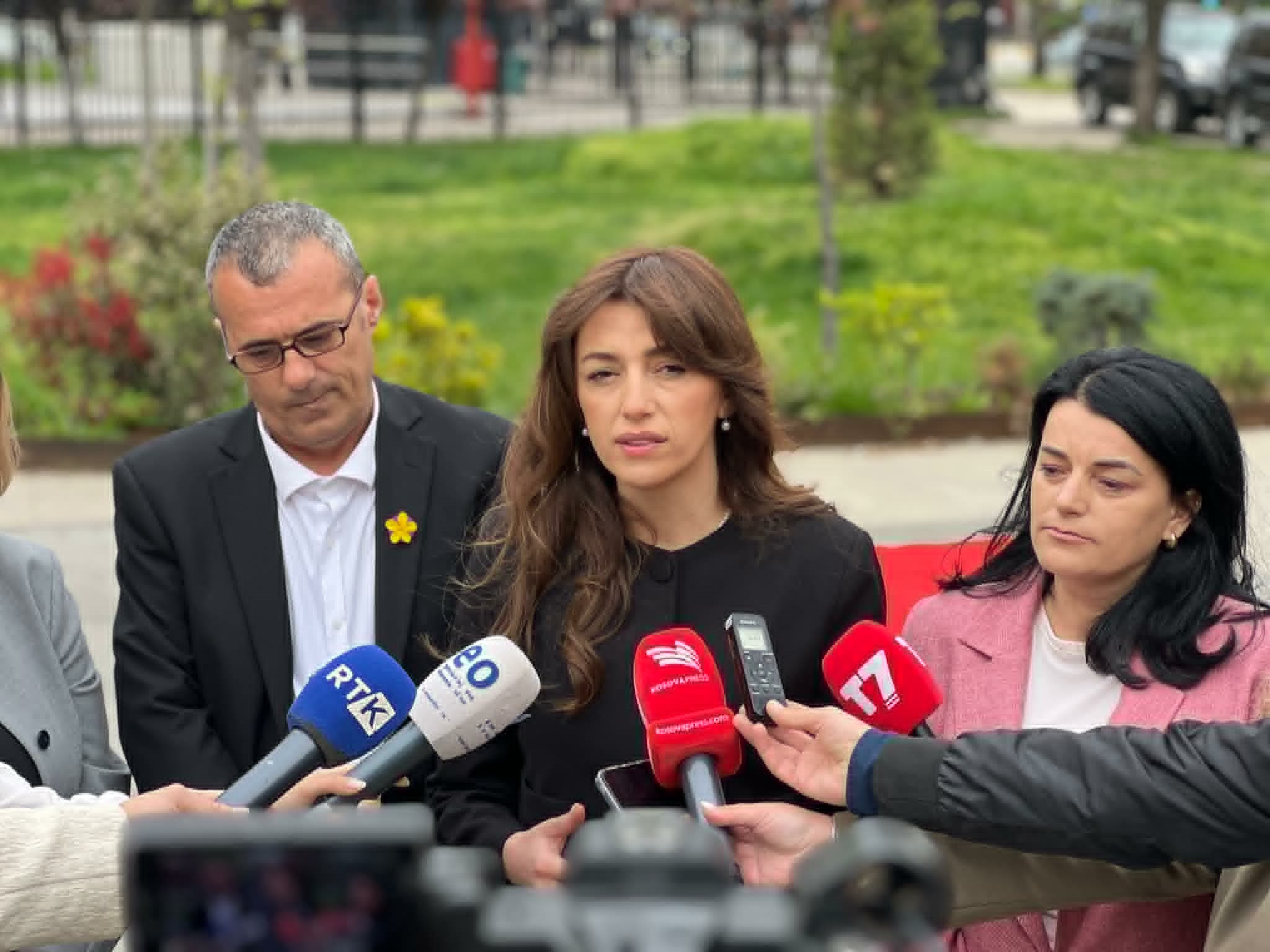 Haxhiu avoids comments on the presidency: “Today the focus is on survivors”