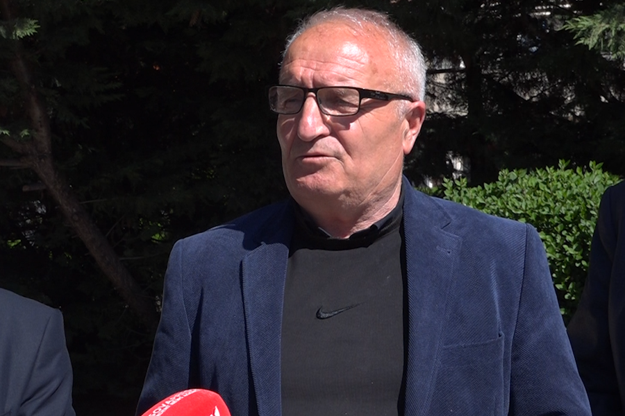 Two books by Latif Mehmeti present evidence of Serbian crimes