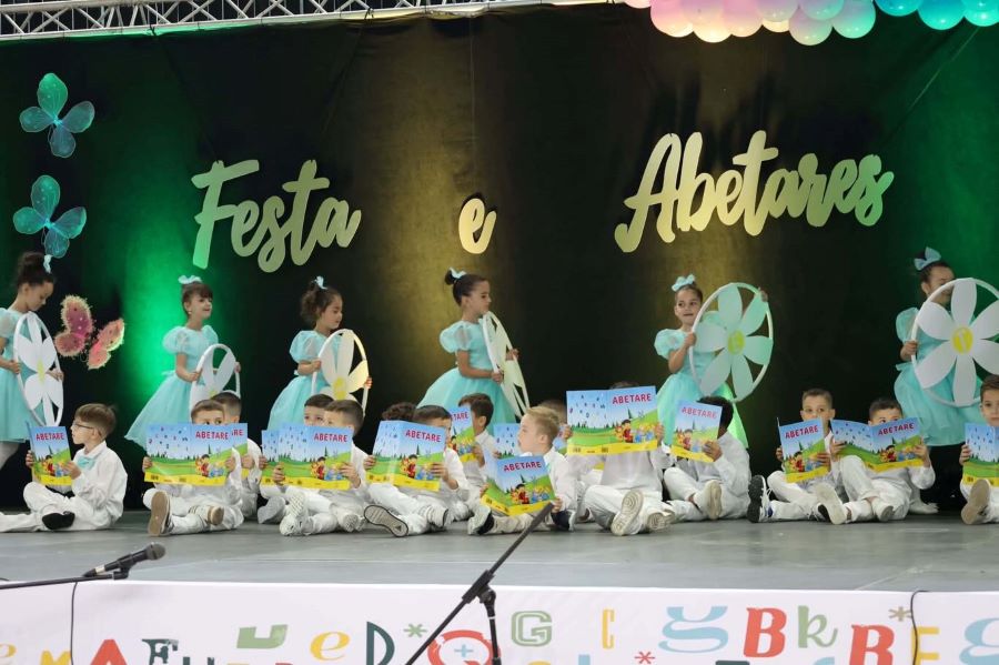 Abetare Festival in Mitrovica brings together students from all Albanian-inhabited regions