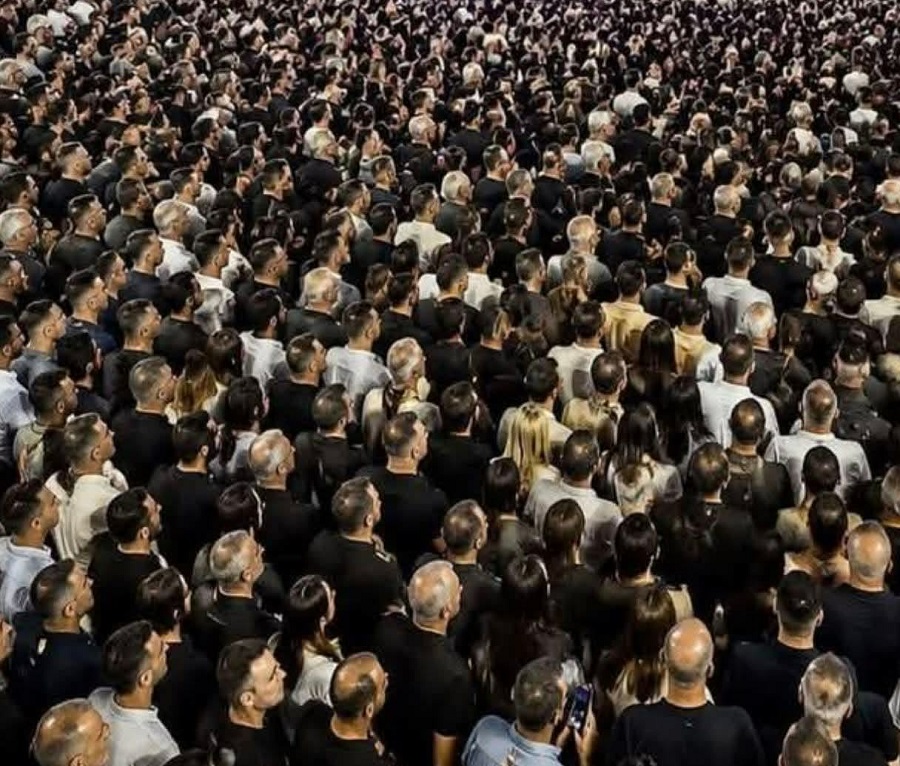 Political parties spread across Kosovo for the second day of the campaign