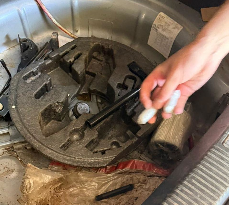 Cocaine found in passenger’s bag as Kosovo Customs uncover two drug cases at Vërmicë border crossing