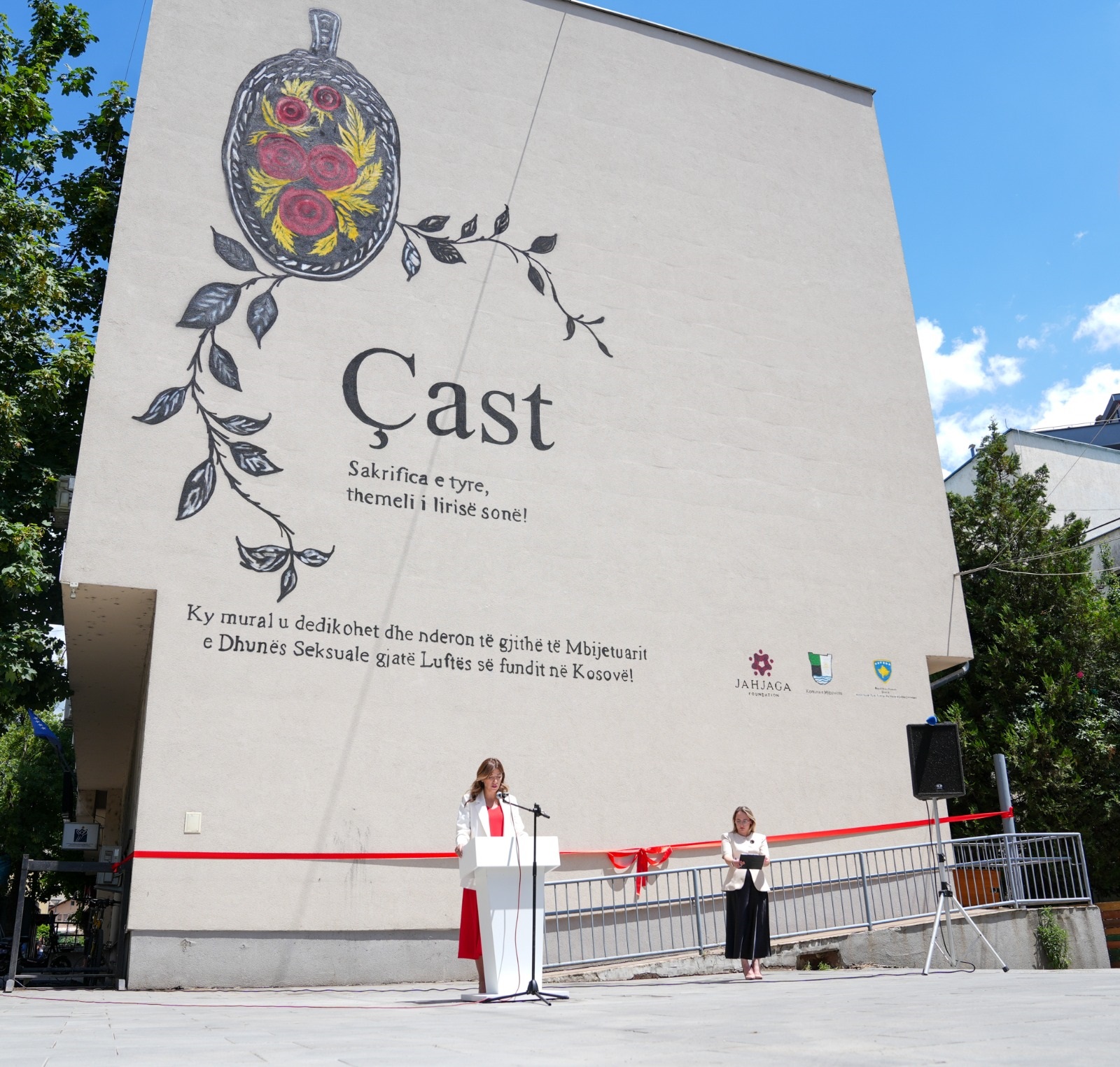 “Çast” arrives in Mitrovica, Haxhiu: The truth is being written on the walls of Kosovo