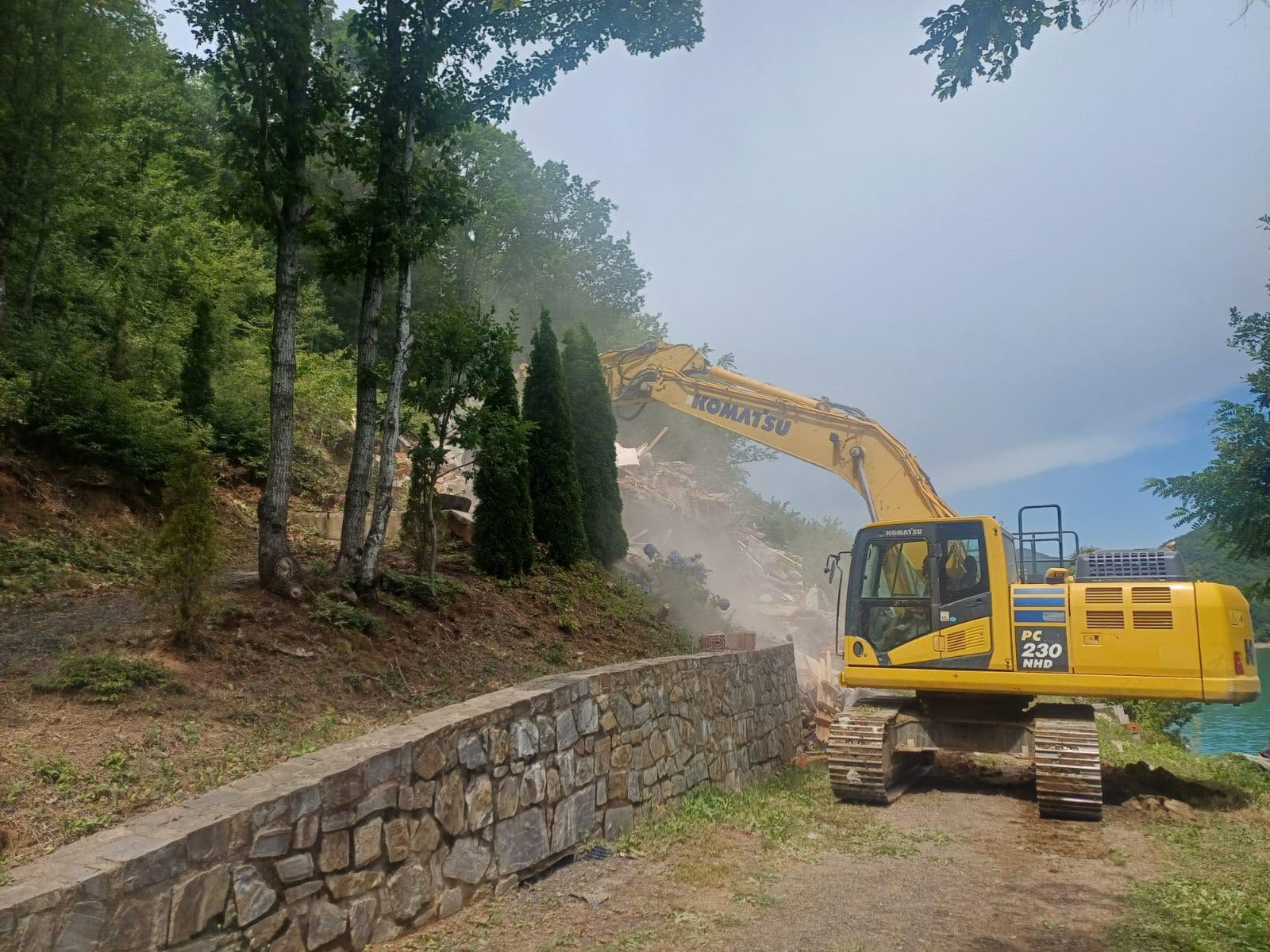 EU expresses regret over yesterday’s demolitions at Ujman, calls for them to be halted