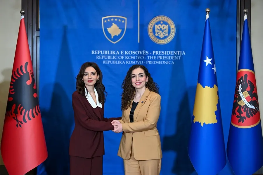 Vjosa Osman 25