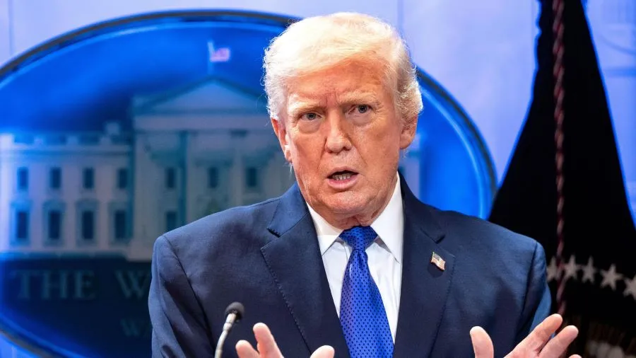 TRump