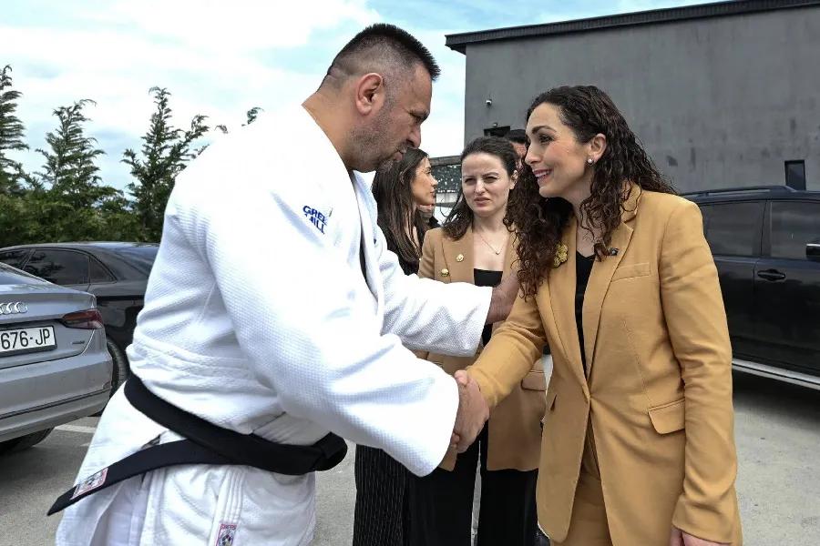 vjosa osmani