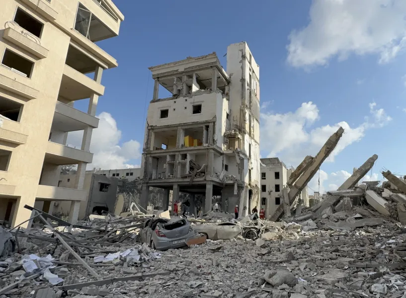 Israeli strike hits building in Lebanon's Sidon