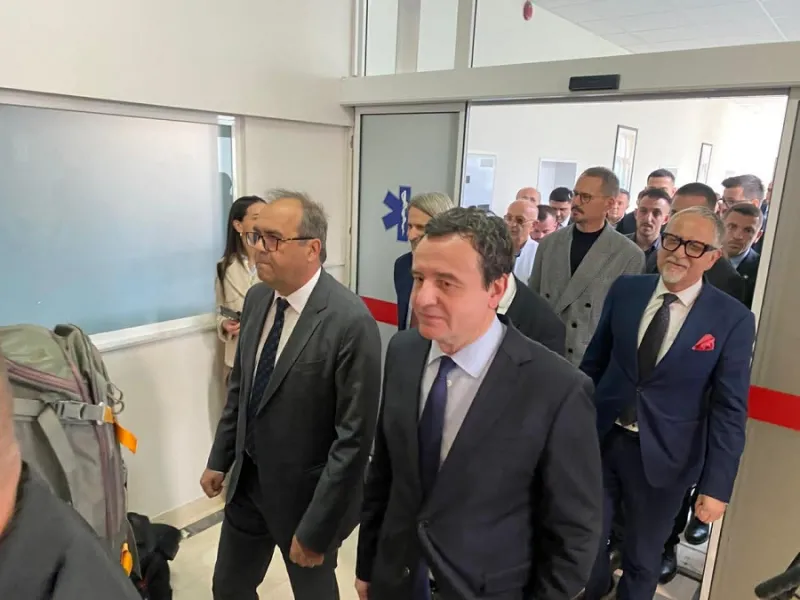 Albin Kurti 222