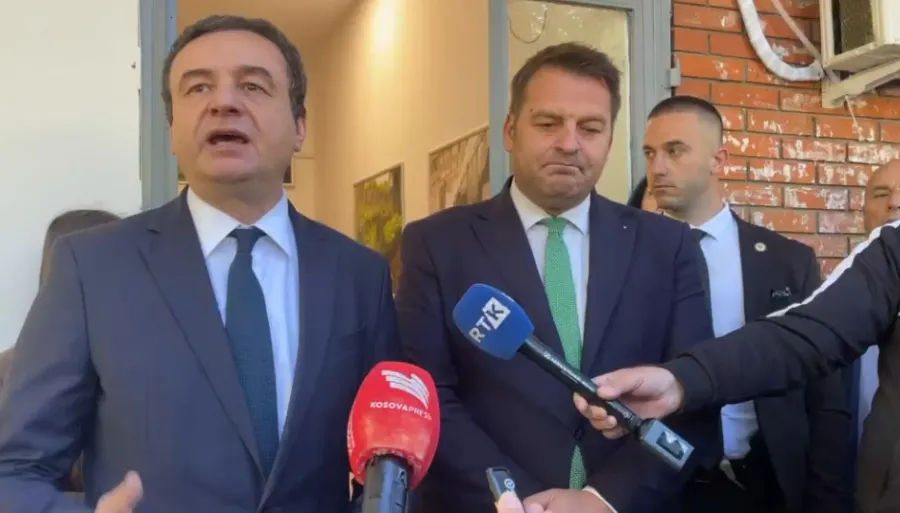 Albin Kurti, Mitrovice e Veriut