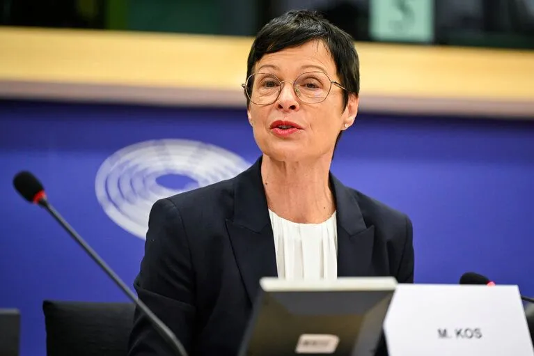 Marta Kos 1234