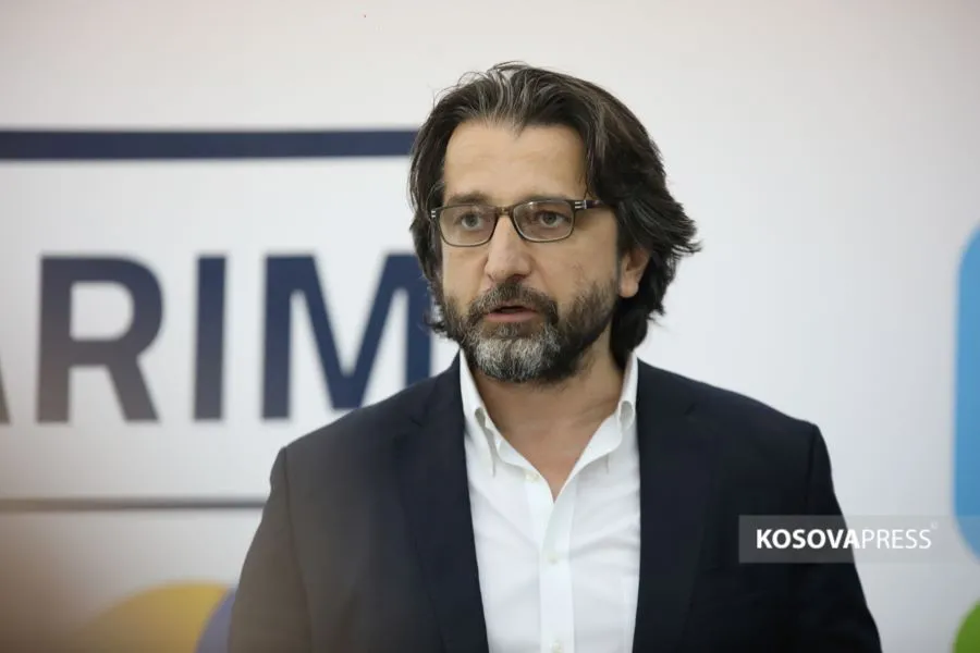 rama-s-do-te-kete-tarifa-per-automjetet-qe-hyjne-ne-prishtine-nese-qeveria-zhbllokon-fondet-e-berzh-it-kryetari-i-prishtines-perparim-rama-tha-se-propozimi-per-vendosjen-e-nje-tarife-per-automjetet-qe-hyjne-ne-prishtine-nuk-do-te-jete-i