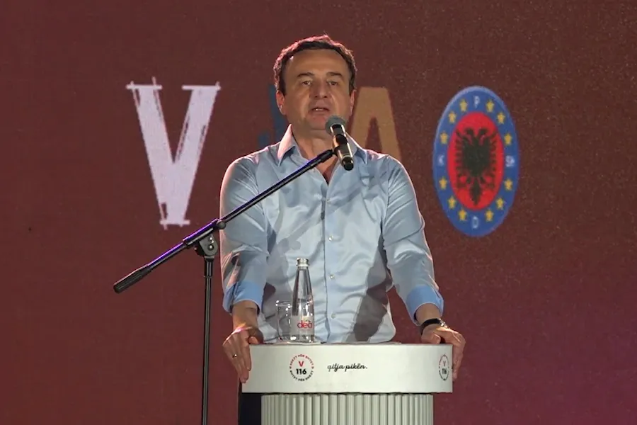 Kurti  Bashkëinvestim në Trepçë me një koorporatë minerale ndërkombëtare Kryeministri në detyrë dhe kandidati i Vetëvendosjes për këtë post në zgjedhjet e 7 qershorit   Albin Kurti  tha se Lëvizja Vetëvendosje po vazhdon të ruajë mbështetjen   
