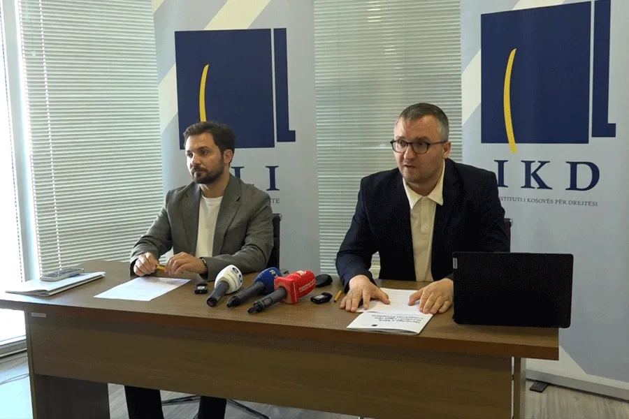 IKD  Partitë premtojnë drejtësi dhe luftë kundër korrupsionit  por pa plane konkrete reformash