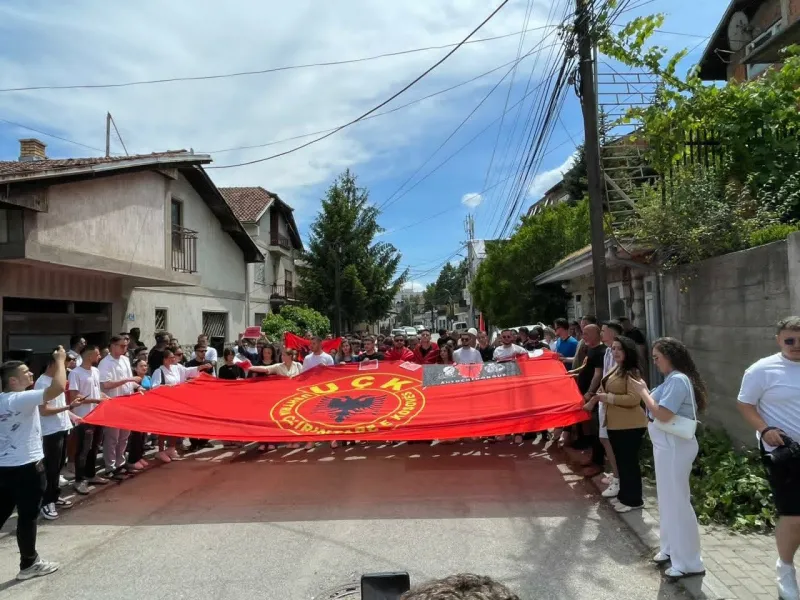 Protestë për gjuhën shqipe  studentët e Kosovës në mbështetje të studentëve në Maqedoni të Veriut