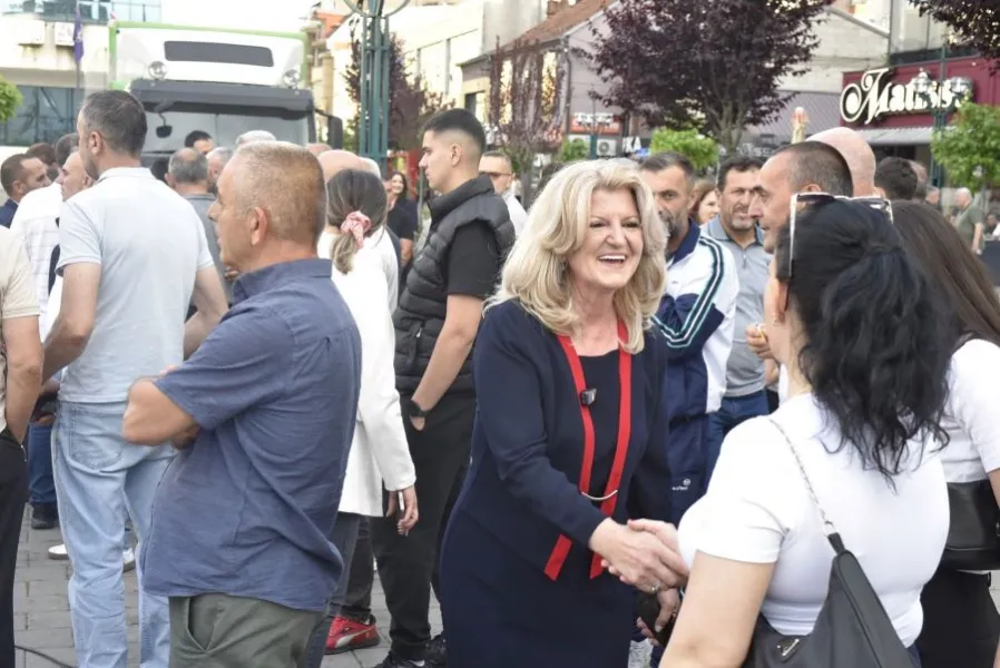 Arjeta Musliu  Për të mirën e të rinjve  familjeve dhe gjithë qytetarëve