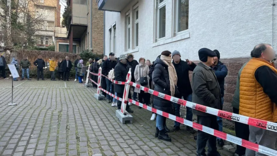 Një ditë para zgjedhjeve në Kosovë  sot vendos diaspora në 30 misione diplomatike