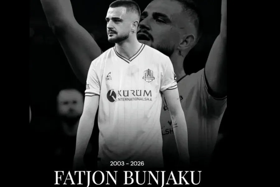 Policia jep detaje për aksidentin fatal ku humbi jetën futbollisti Fatjon Bunjaku Policia e Kosovës ka dhënë detaje lidhur me aksidentin e rëndë të trafikut në të cilin ka humbur jetën futbollisti 22 vjeçar Fatjon Bunjaku Sipas njoftimit policor    