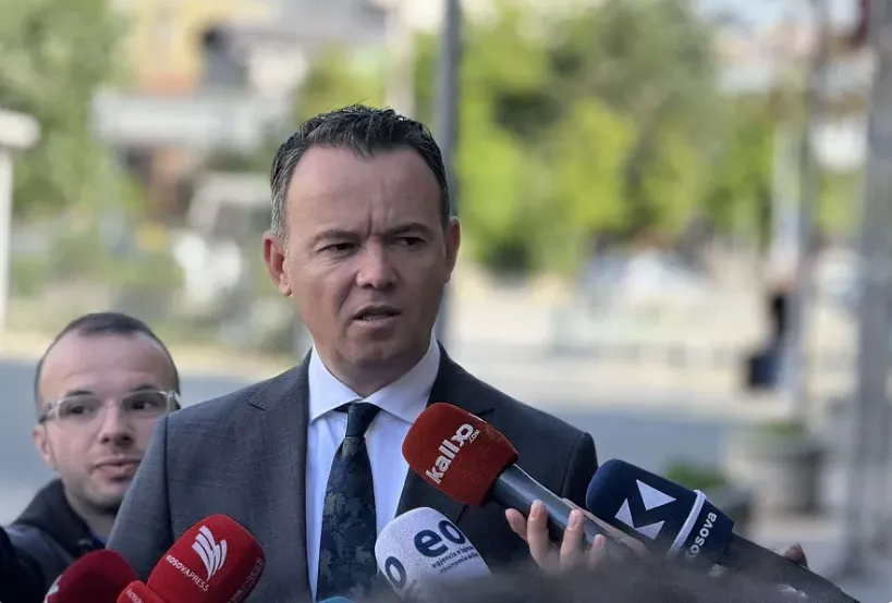 Peci  Vetëvendosje i ka votat për ta formuar e vetme qeverinë  rezultati është fantastik Bashkëkryetari i Partisë Guxo  Faton Peci ka deklaruar se koalicioni i udhëhequr nga Albin Kurti i ka votat e mjaftueshme për ta formuar i vetëm qeverinë e   