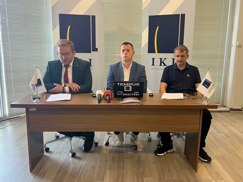 IKD  Të gjitha gjobat e KPM së ndaj mediave janë të kundërligjshme Instituti i Kosovës për Drejtësi  IKD  ka publikuar raportin  Kur rregullatori shkel rregullat  Kundërligjshmëria e gjobave të KPM së ndaj shkeljeve të mediave   ku vlerësohet se   