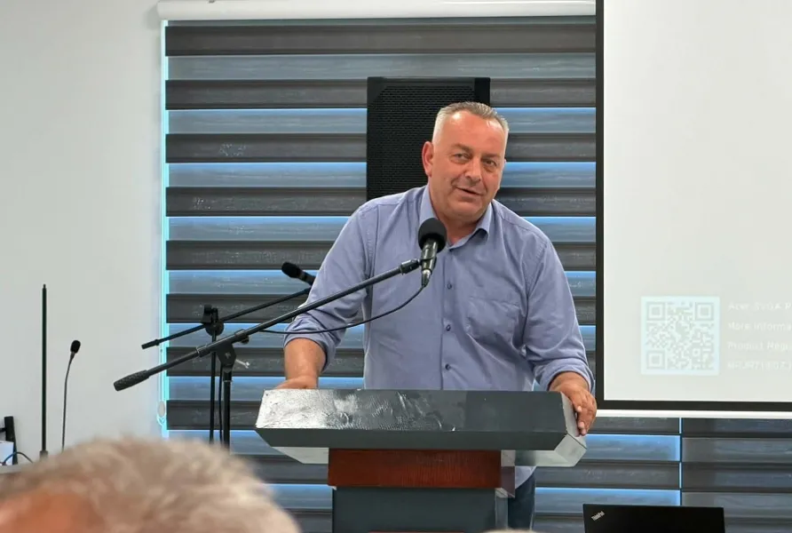  Eshkë e ndezur mbi Shkëlzen   folklori autokton i Deçanit një oazë e rëndësishme