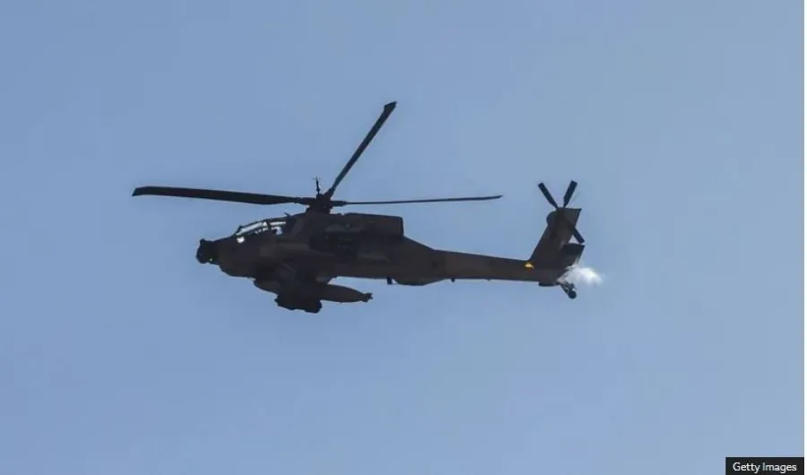 Trump thotë se Irani rrëzoi një helikopter amerikan dhe zotohet se do të kundërpërgjigjet Presidenti Donald Trump ka akuzuar Iranin për rrëzimin e një helikopteri amerikan pranë Ngushticës së Hormuzit dhe është zotuar se do t i përgjigjet sulmit   