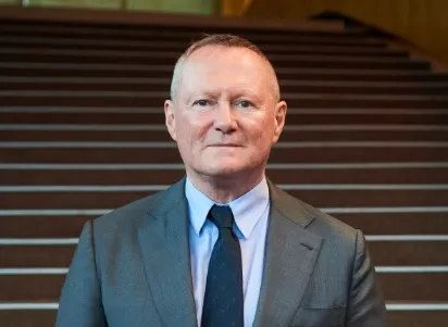 Komisioneri i KiE shpreh shqetësim për hetimet ndaj policëve të dyshuar në Serbi Michael O Flaherty  komisioneri për të Drejtat e Njeriut i Këshillit të Evropës  ka shprehur shqetësim lidhur me raportimet se procedurat penale për shkelje të rënda   
