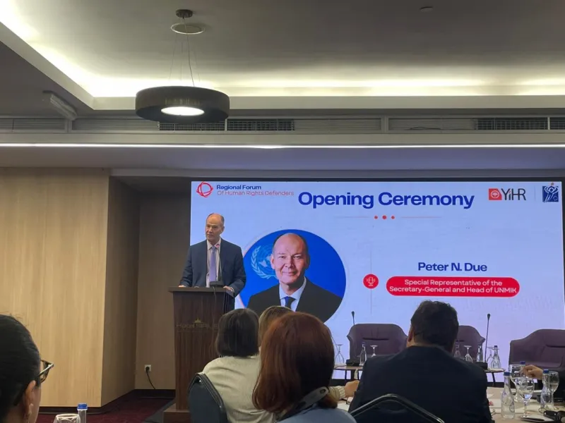 YIHR  Mbrojtësit e të drejtave të njeriut po përballen me sfida Nisma e të Rinjve për të Drejtat e Njeriut në Kosovë  YIHR KS  ka organizuar Forumin Rajonal të Mbrojtësve të të Drejtave të Njeriut  me pjesëmarrjen e përfaqësuesve institucionalë    