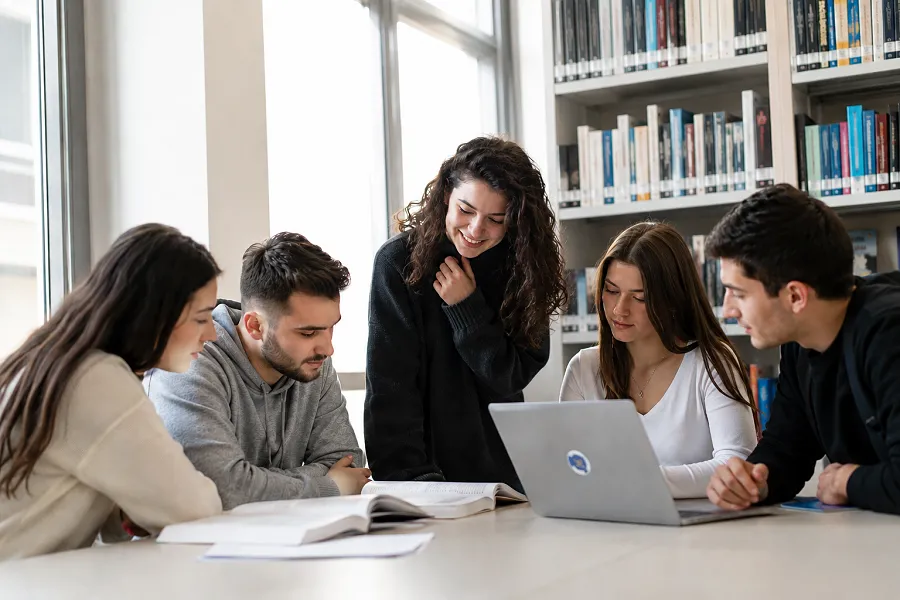 bie-numri-i-nxenesve-dhe-studenteve-ne-kosove-ask-jep-detaje