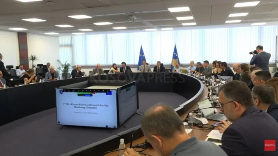 Instrumenti për Reforma dhe Rritje   LIVE  Takimi i parë i Komitetit Monitorues BE   Kosovë