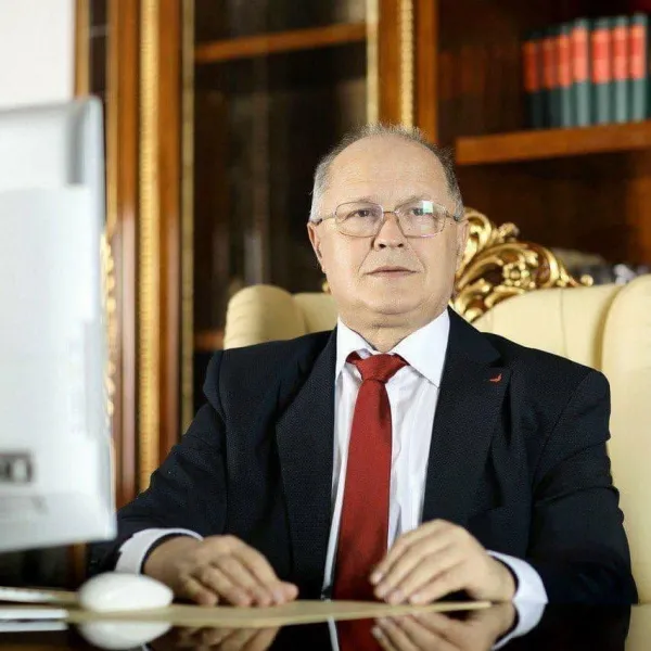 Biznesmeni Ramiz Kelmendi  Kush përfiton nga investitorët e fuqishëm në bregdetin e Shqipërisë 