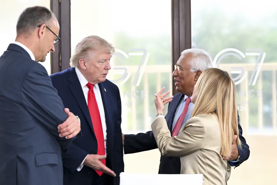 Meloni  Përplasjet e mia me Trumpin nuk duhet të ndikojnë raportet Itali SHBA Kryeministrja italiane Giorgia Meloni ka deklaruar se tensionet e fundit në raportet e saj me presidentin amerikan Donald Trump nuk duhet të ndikojnë marrëdhëniet   