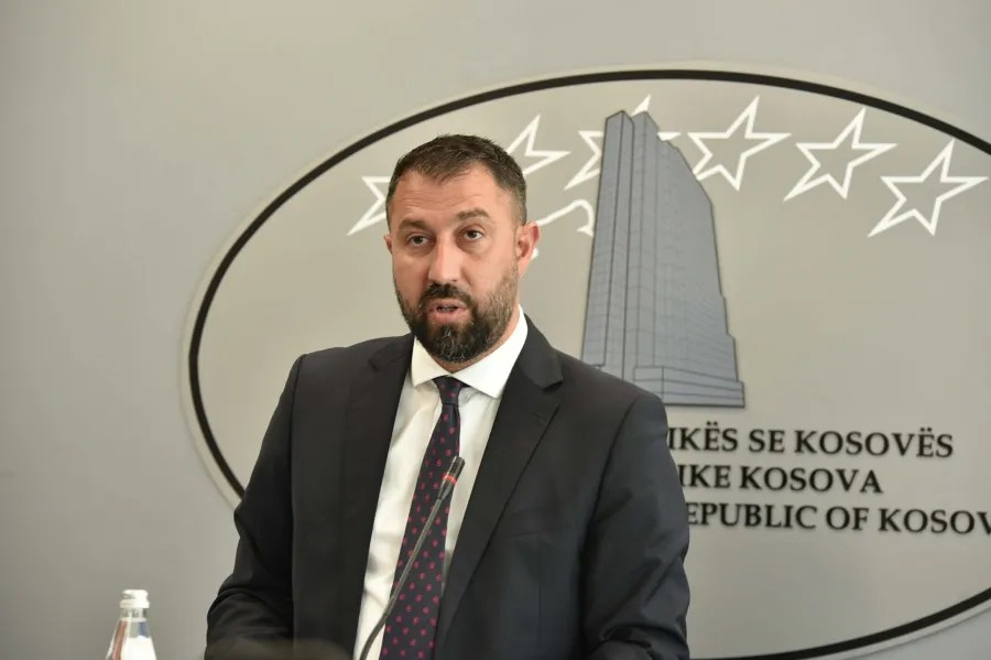 Krasniqi  Grupi shumetnik është gati që me LVV në ta formojë qeverinë