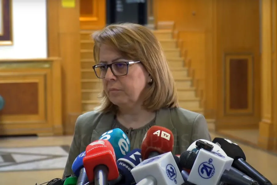 Edhe Hykmete Bajrami i del kundër Lumir Abdixhikut  kërkon zgjedhje të brendshme
