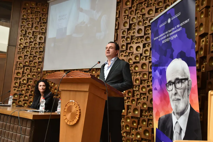  Kultura shqiptare pa Qosjen do të ishte më e varfër  Si dëshmi kombëtare shqiptare e të gjitha kohërave u kujtua akademik Rexhep Qosja në ligjëratën kushtuar 90 vjetorit të lindjes së tij  Në ligjërate morën pjesë kryeministri në detyrë i   
