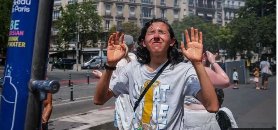 Vala e të nxehtit në Evropë zhvendoset nga lindja  Franca rrit alarmin shëndetësor në nivelin më të lartë