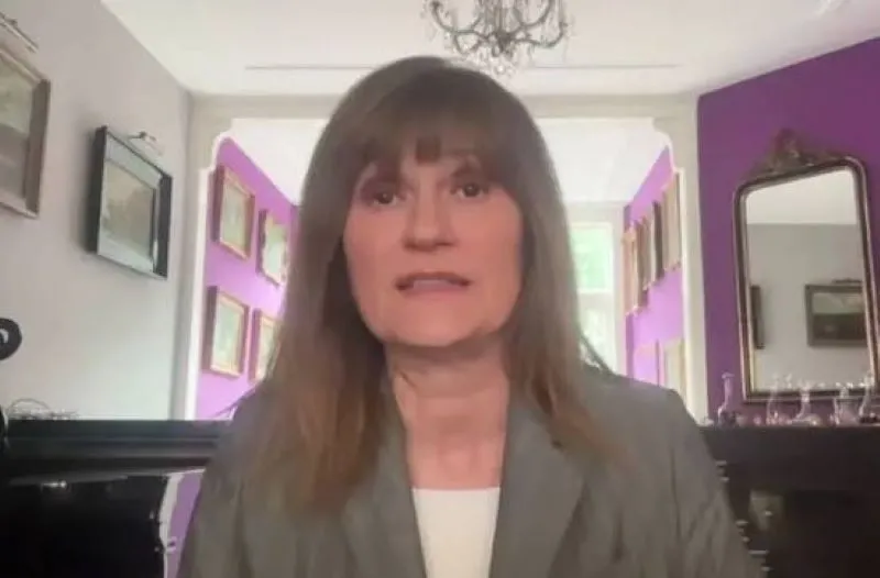 Tromp për vendimin final në Hagë  Do të ketë kompromis  dikush do të lirohet e dikush do të dënohet Ish hetuesja e Tribunalit të Hagës  Nevenka Tromp  dha parashikimin e saj për vendimin e trupit gjykues në Gjykatën Speciale ndaj ish drejtuesve   