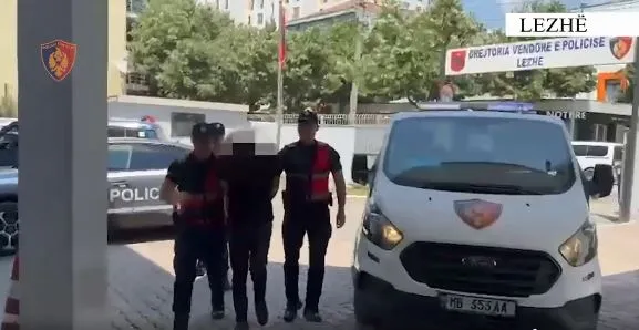 lezhe policia