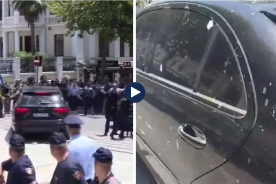 Shqipëri  Protestuesit tentojnë të bllokojnë hyrjen e Kuvendit  përplasen me policinë Një grup protestuesish kanë bllokuar sot hyrjen e Kuvendit të Shqipërisë  duke bërë të pamundur ose të vështirë daljen e deputetëve dhe ministrave nga salla e   