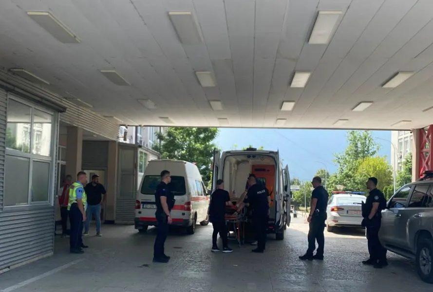 Detaje nga QKUK  gjendje e rëndë e katër të plagosurve në Podujevë  njëri po operohet