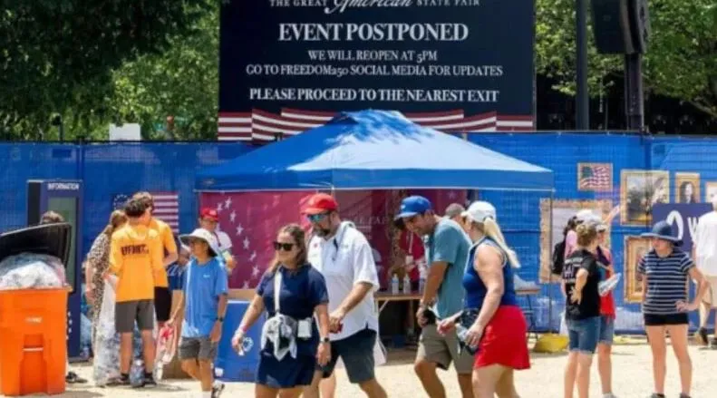 Vapa ekstreme prish festimet  anulohen aktivitete të 4 Korrikut në disa shtete të SHBA së Temperaturat ekstreme kanë ndikuar te festimet e Ditës së Pavarësisë në Shtetet e Bashkuara  duke detyruar autoritetet të anulojnë ose të ndërpresin një   
