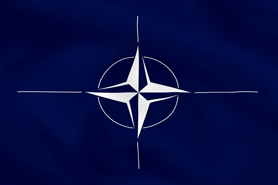 NATO njofton investime në kapacitete kundër dronëve dhe mbikëqyrje NATO ka njoftuar plane për të rritur investimet në kapacitetet kundër dronëve dhe sistemet e mbikëqyrjes  në kuadër të përpjekjeve për forcimin e mbrojtjes së aleancës  shkruan   