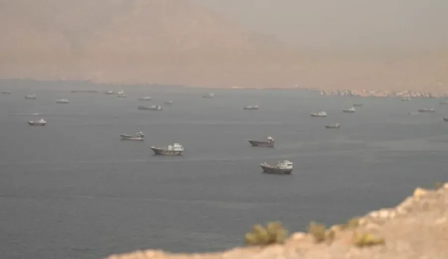 SHBA të dhe Irani bëjnë grevë tregtare pas përplasjes së tankerëve në Ngushticën e Hormuzit SHBA të kanë nisur sulme  të fuqishme  ndaj Iranit në përgjigje të sulmeve ndaj tre cisternave të naftës në Ngushticën e Hormuzit Komanda Qendrore e   