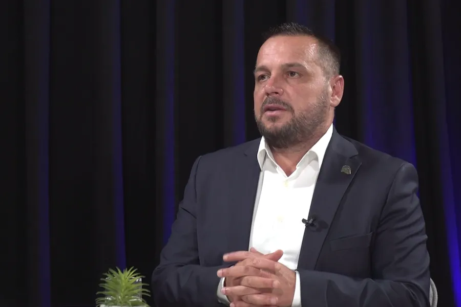 Maqedonci  Kosovës i duhet stabilitet politik  presidenti të jetë figurë konsensuale Ministri në detyrë i Mbrojtjes  Ejup Maqedonci  ka theksuar se Kosovës i nevojitet stabilitet politik për shkak të sfidave të brendshme dhe zhvillimeve në fushën   