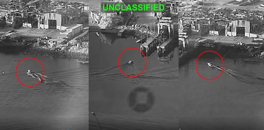 Forcat amerikane përdorin për herë të parë dronë detarë në një sulm ndaj Iranit Komanda Qendrore e Shteteve të Bashkuara  CENTCOM  ka njoftuar se ka kryer një sulm ndaj një objekti për nëndetëse dhe mirëmbajtje anijesh në Iran  duke përdorur për   