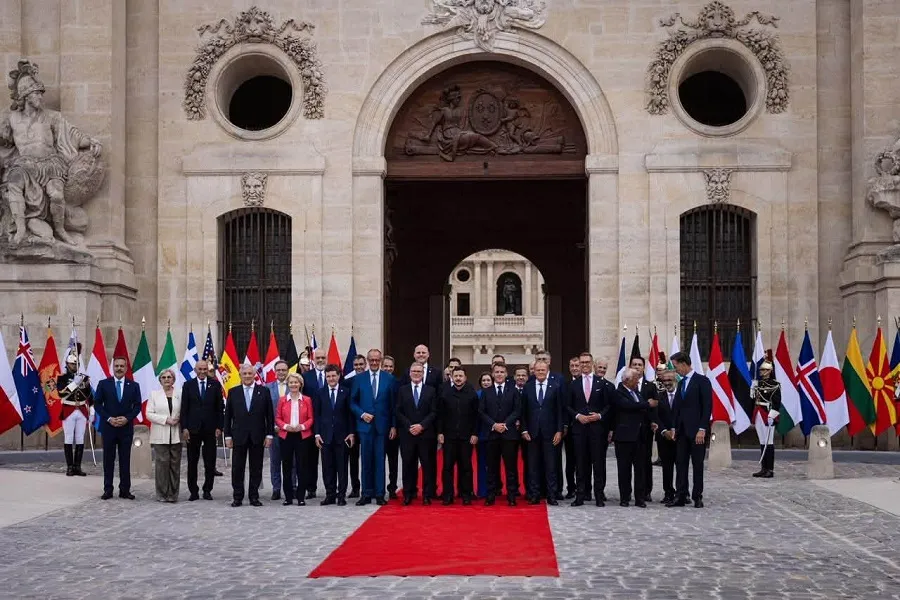 Një koalicion prej nëntë vendesh evropiane formohet për të ndërtuar një mburojë antiraketë Një hap i ri drejt mbrojtjes së përbashkët evropiane  mbi nëntë vende të Bashkimit Evropian  përfshirë Italinë  kanë krijuar një koalicion që synon   