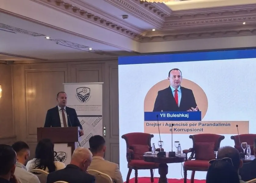 APK lanson modulin elektronik të trajnimit për konfliktin e interest dhe etikën Në kuadër të aktiviteteve për shënimin e 20 vjetorit të themelimit  Agjencia për Parandalimin e Korrupsionit  APK  lansoi sot modulin elektronik të trajnimit për   