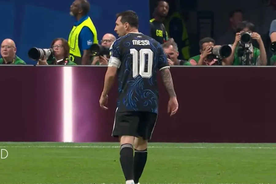 Komisioneri i MLS së  Messi po e çon ligën amerikane në një epokë të re Komisioneri i Major League Soccer  MLS   Don Garber  ka vlerësuar ndikimin e jashtëzakonshëm të Lionel Messit në futbollin amerikan  duke e cilësuar praninë e yllit   